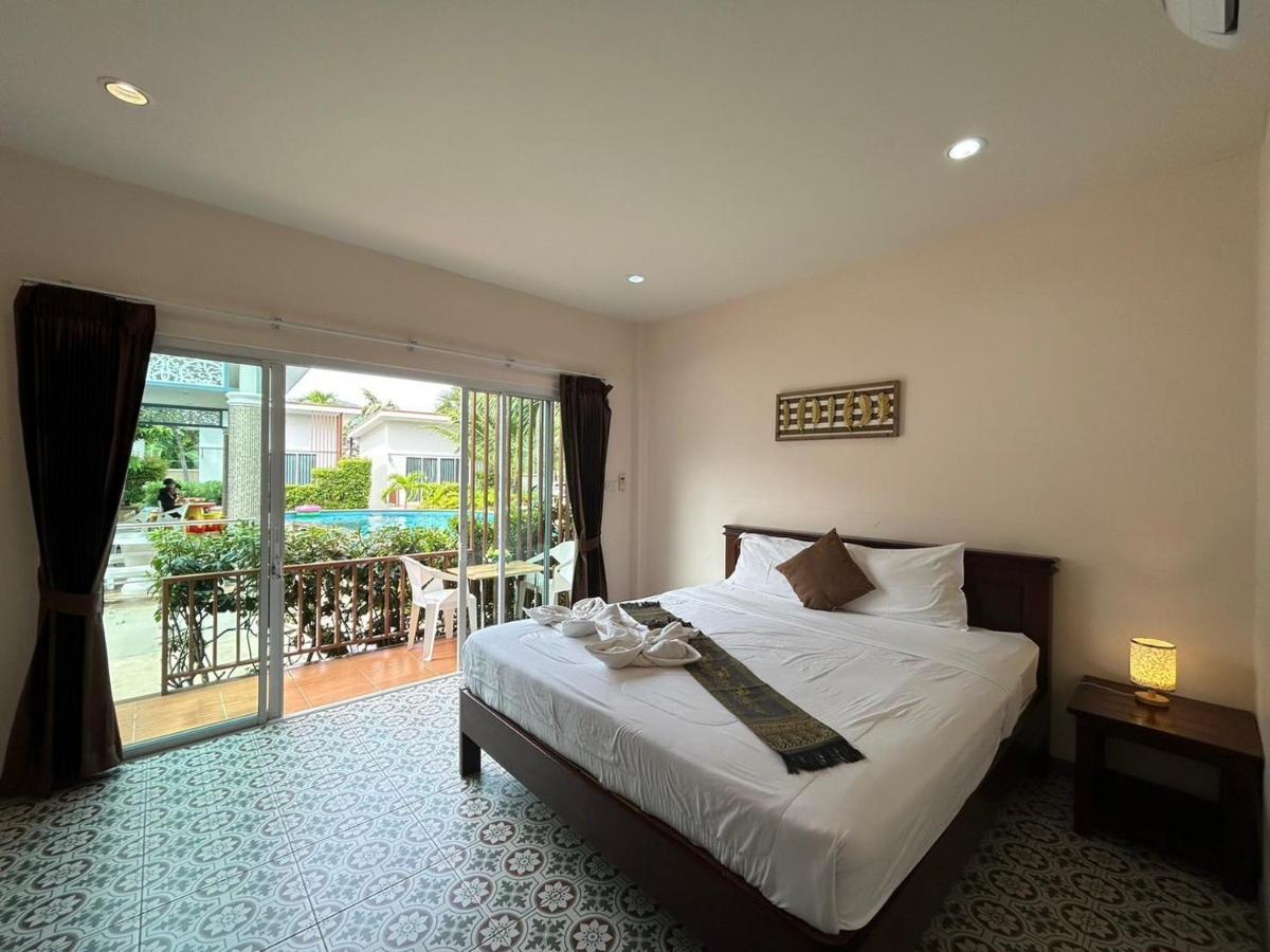 Baanloksouylokchay HHQ Quarto foto