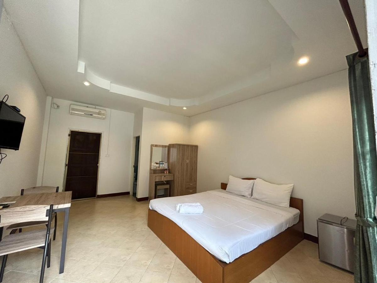 Baanloksouylokchay HHQ Quarto foto