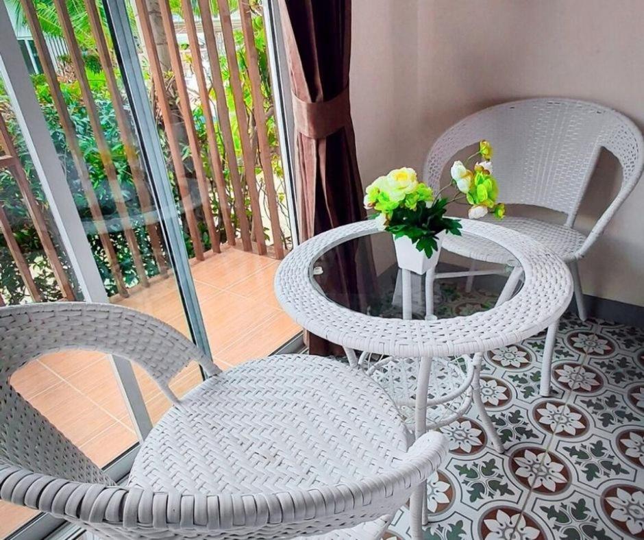 Baanloksouylokchay HHQ Quarto foto